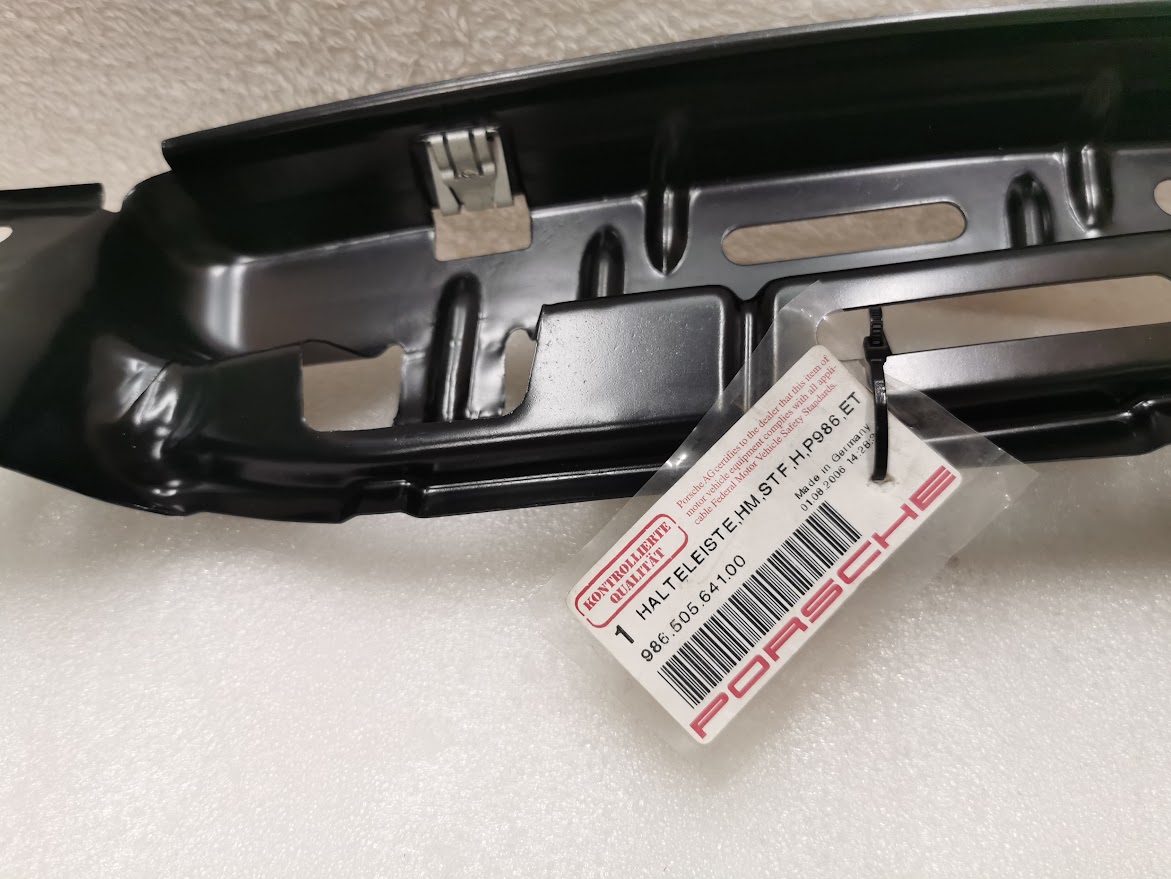 LISTEL DE MAINTIEN PARECHOC PORSCHE 986 / 98650564100 / N°6363