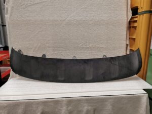 BECQUET AVANT NOIR PORSCHE MACAN 95B / 95B807061B / N°6362