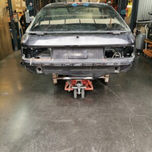 caisse nue accidentée Porsche 944 S2