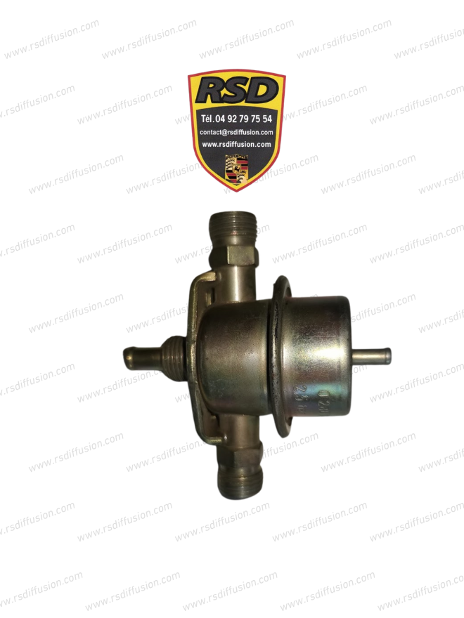 Régulateur de pression d'essence Porsche 928 92811019826